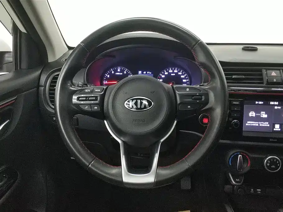 Kia KX Cross 2019 — фото 15