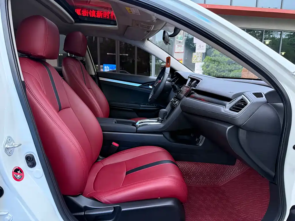 Honda Civic 2019 — фото 15