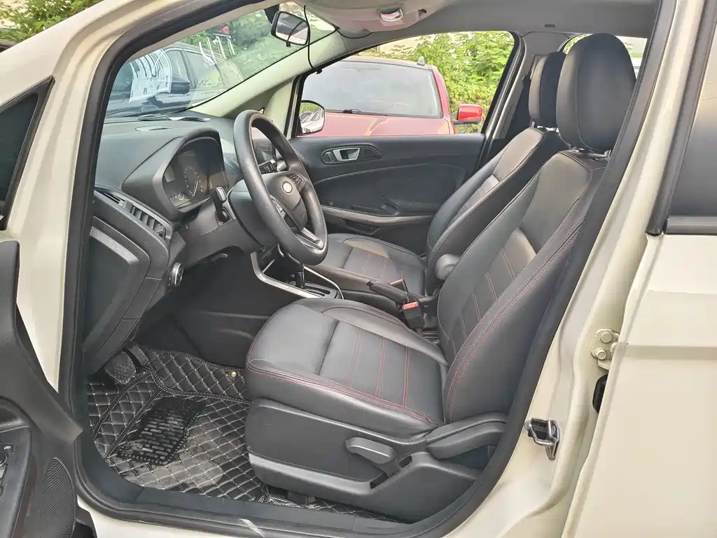 Ford EcoSport 2018 — фото 3