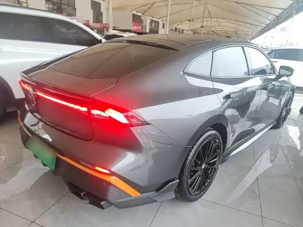 Changan UNI-V 2024