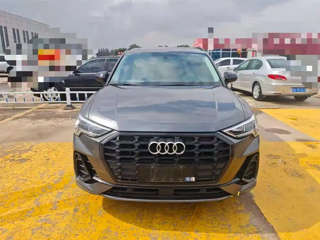 Audi Q3 2023 — фото 12