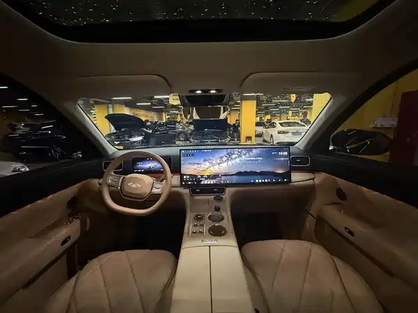 Chery Fengyun T11 2025