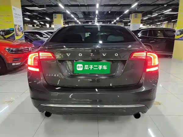 Volvo S60 2019