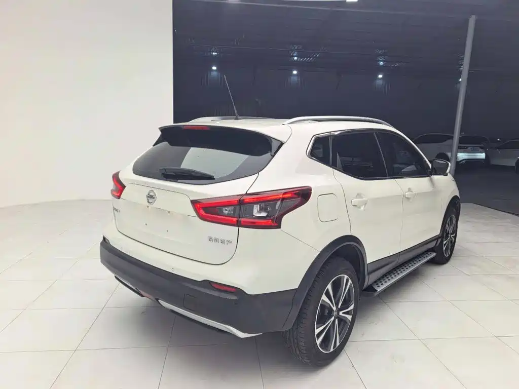 Nissan Qashqai 2022 — фото 5