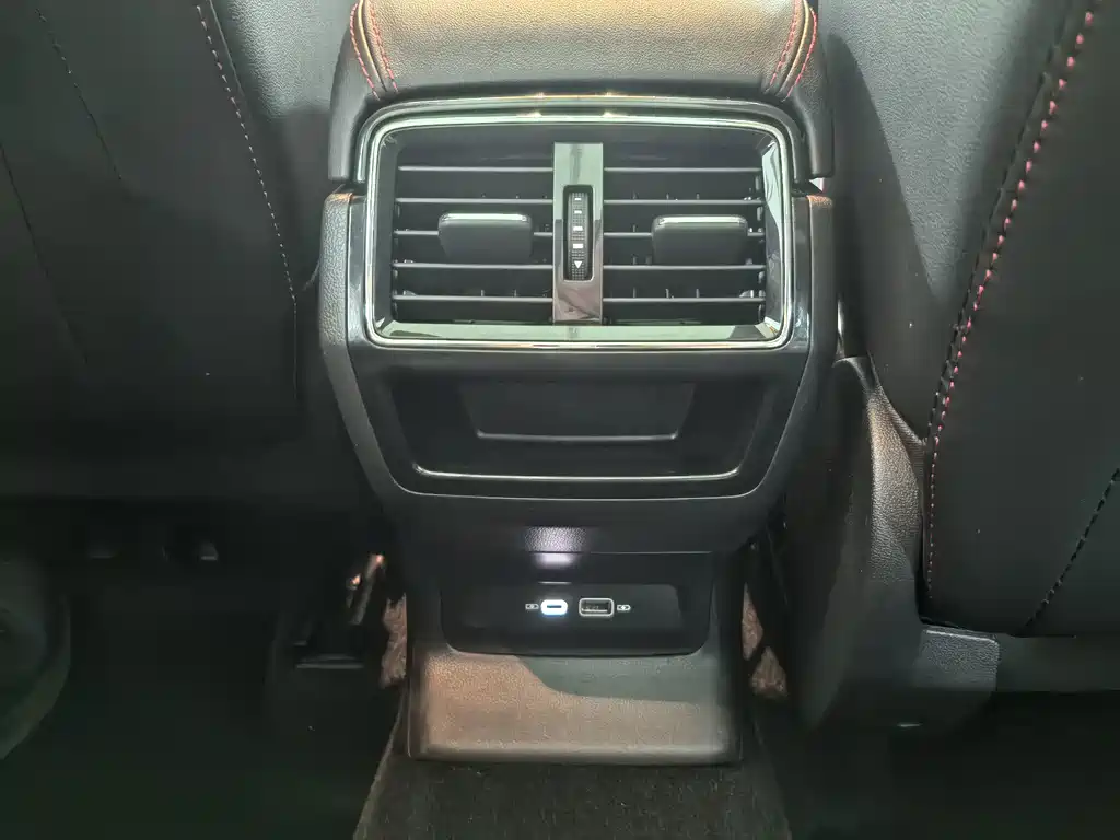 Skoda Karoq 2022 — фото 14