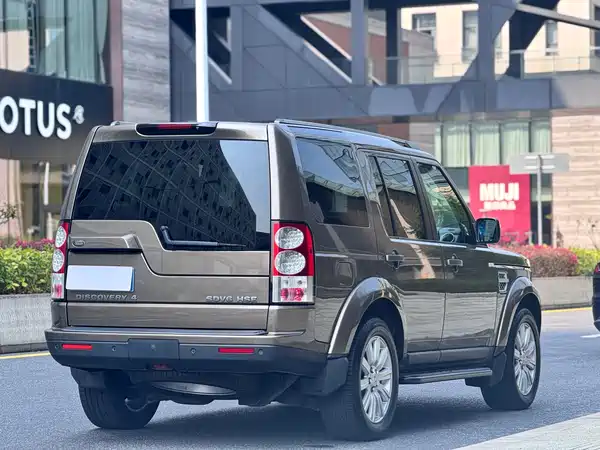 Land Rover Discovery 2012