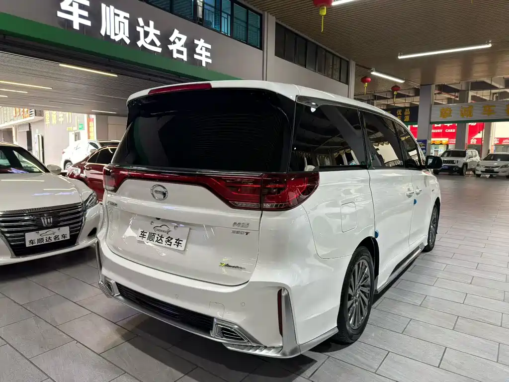 GAC Motor Trumpchi M8 2022 — фото 5