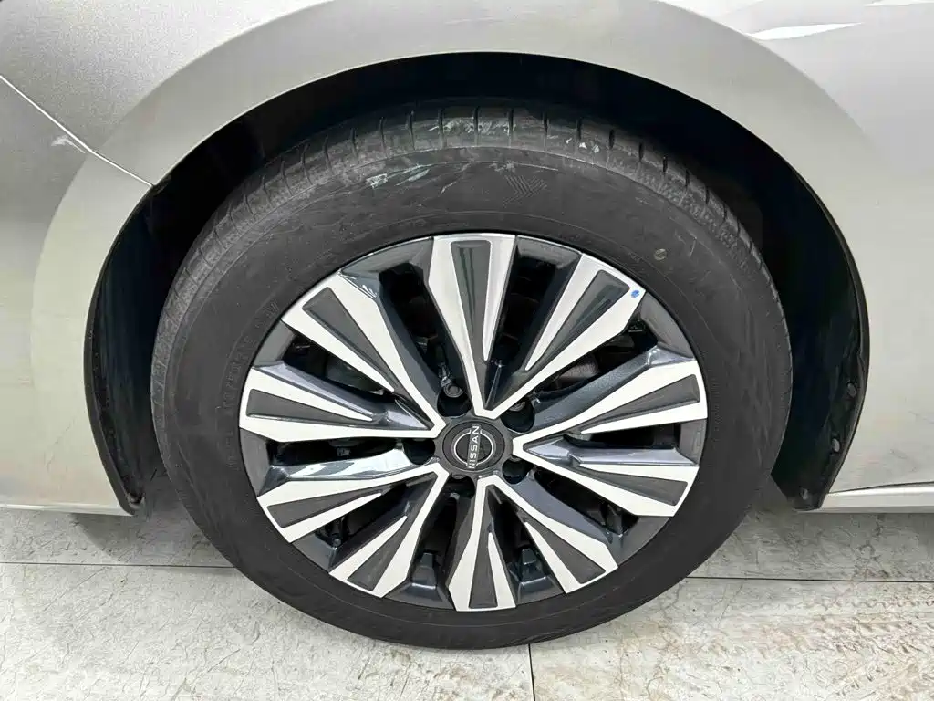 Nissan Teana 2023 — фото 20