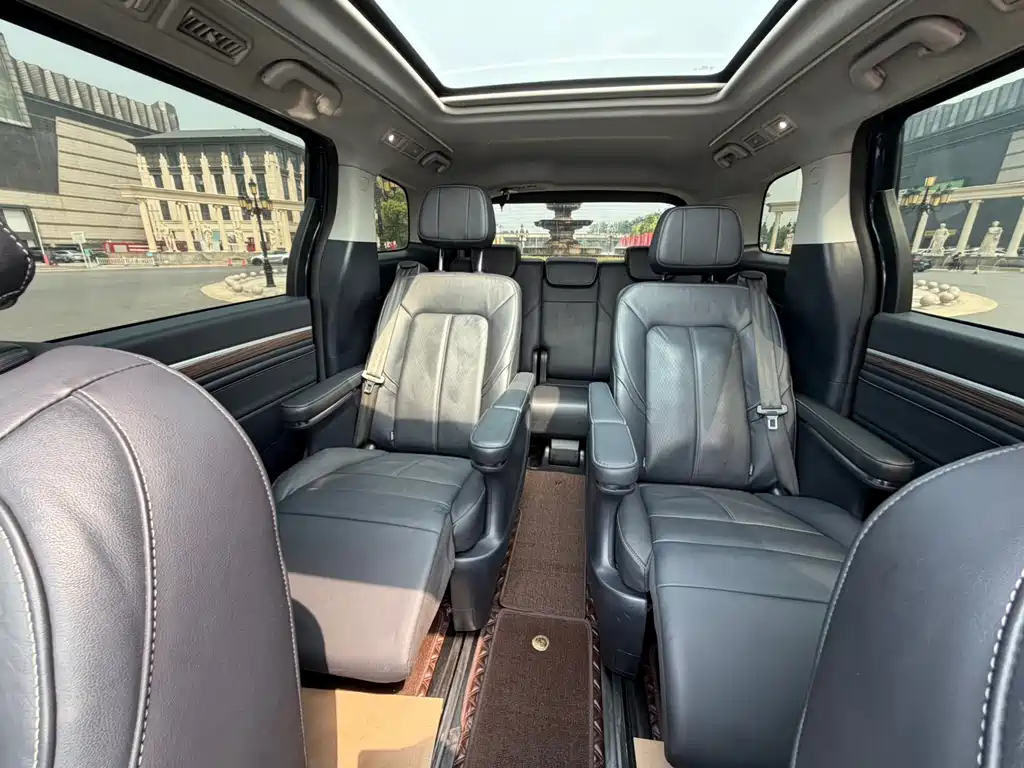 GAC Trumpchi M8 2022 — фото 14