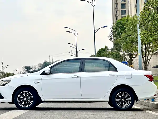 BYD F3 2016