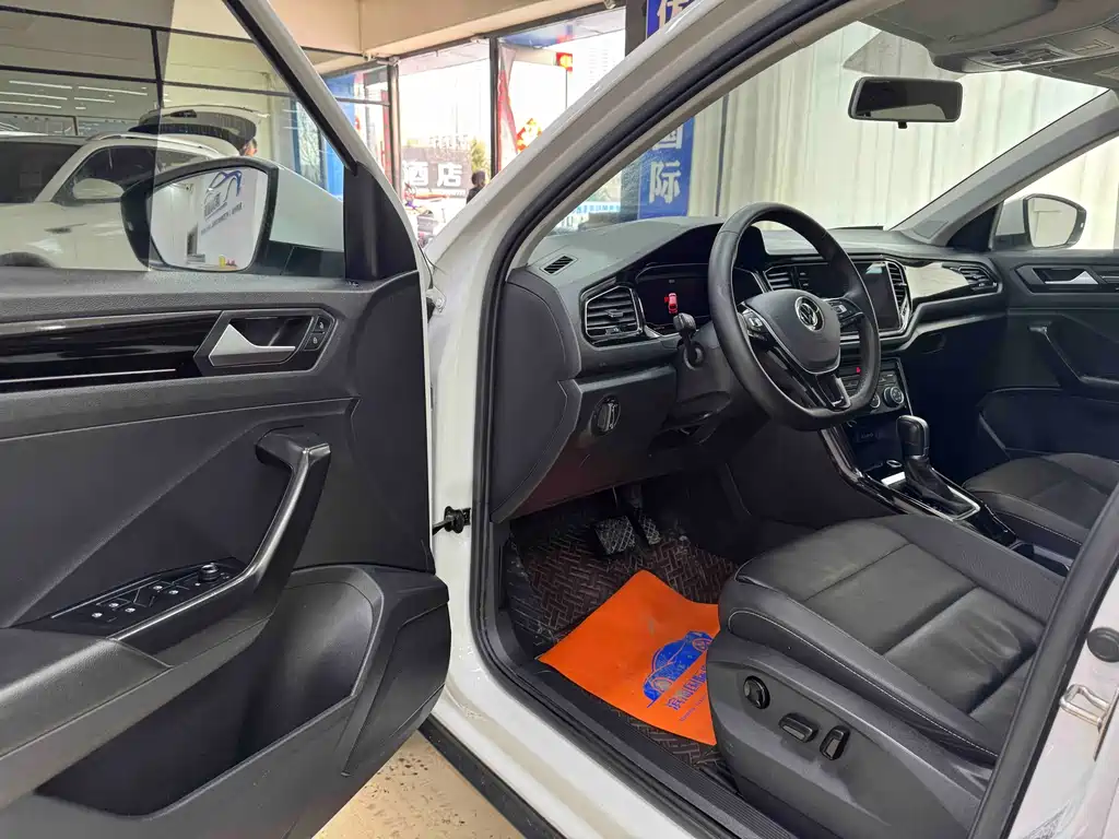 Volkswagen T-Roc 2022