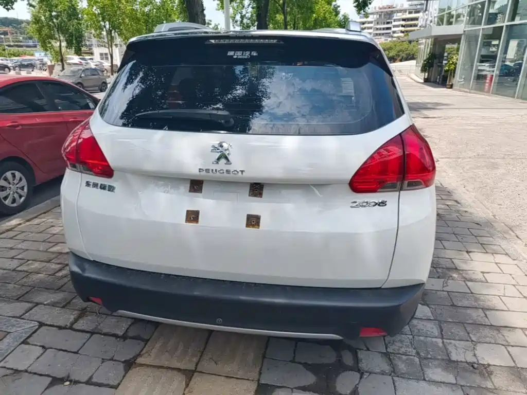 Peugeot 2008 2016