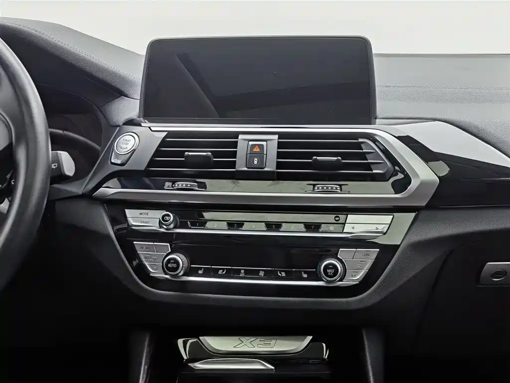 BMW X3 2020 — фото 12