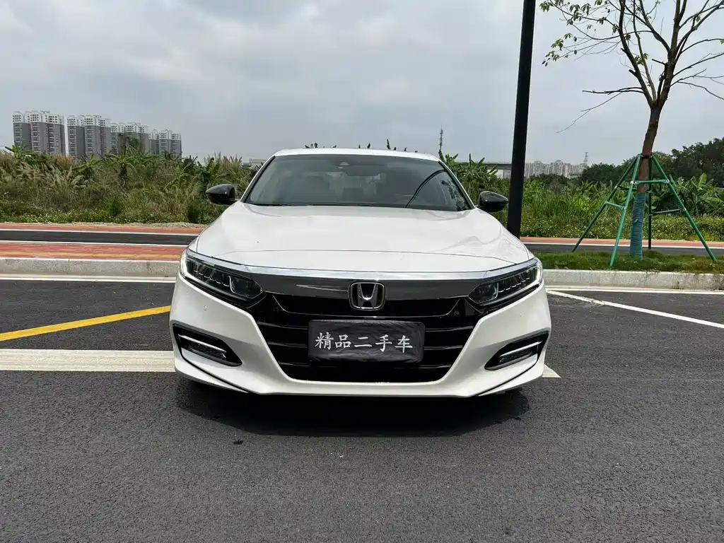 Honda Accord 2018 — фото 2