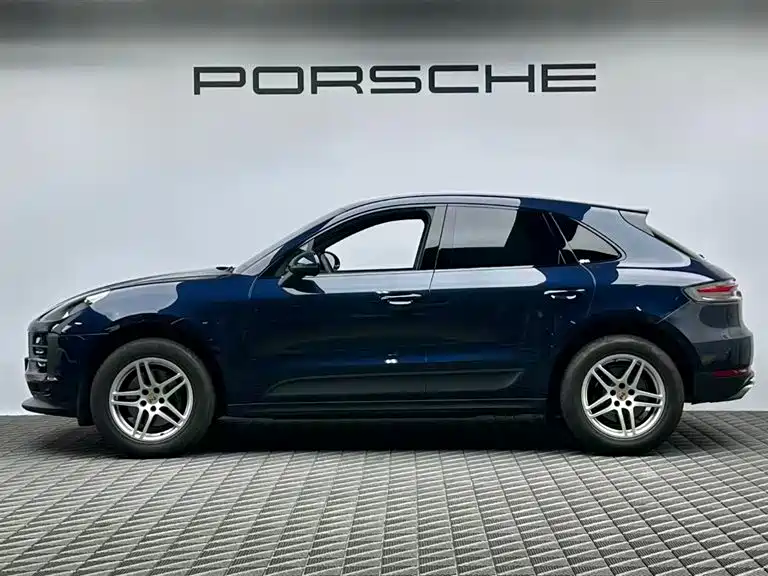 Porsche Macan 2021 — фото 4