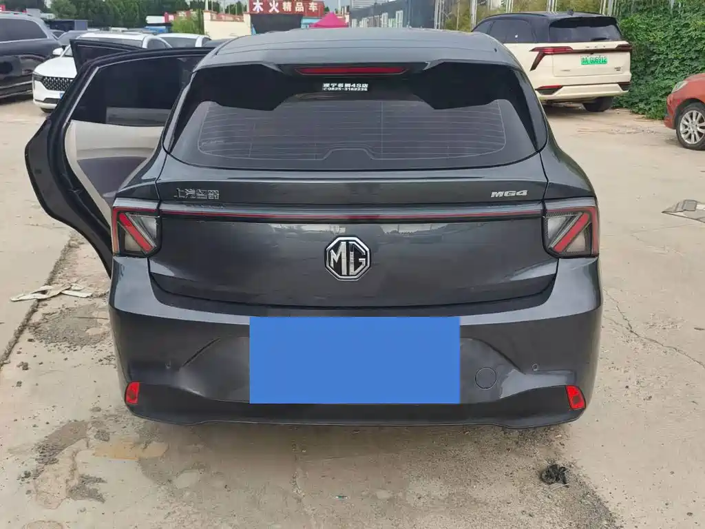 MG MG4 2025