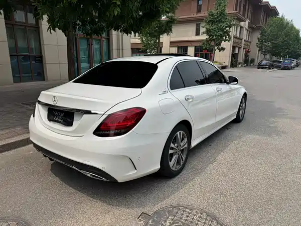 Mercedes-Benz C-Class 2019