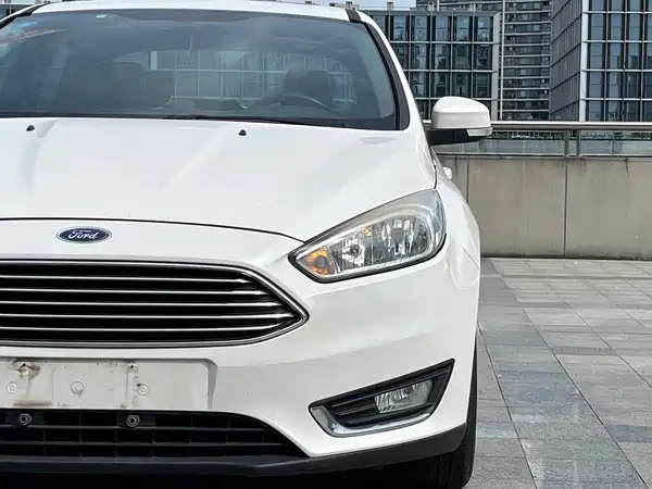 Ford Focus 2015