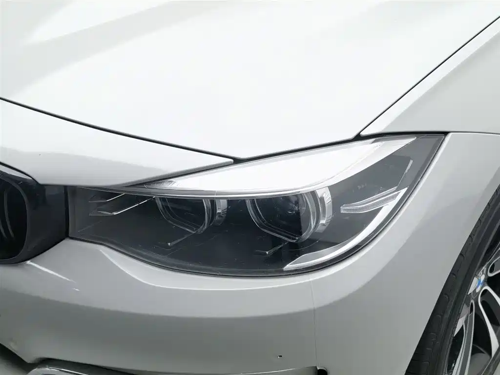 BMW 3 Series GT 2019 — фото 7