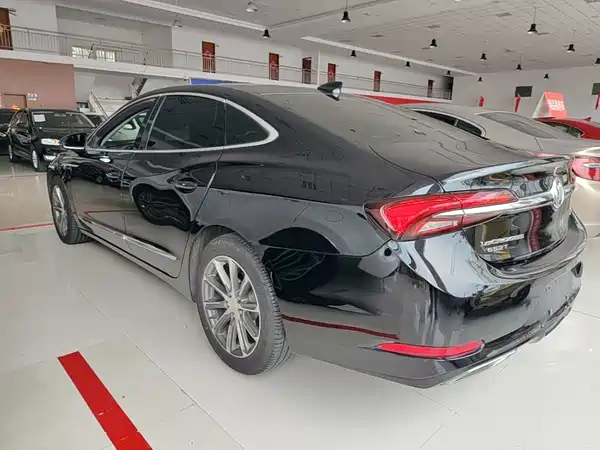 Buick LaCrosse 2021