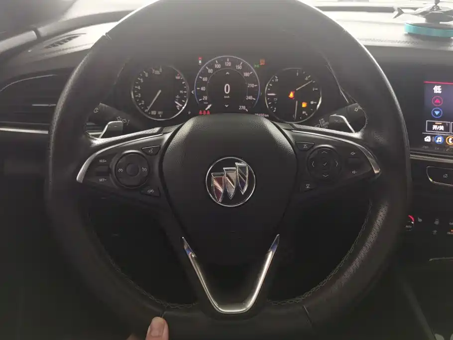 Buick Regal 2022 — фото 15