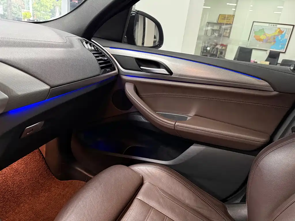 BMW X4 2020 — фото 17