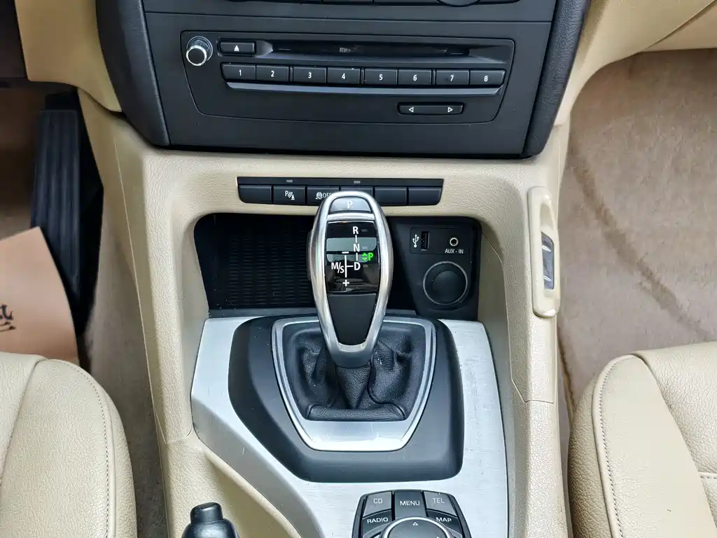 BMW X1 2012 — фото 40
