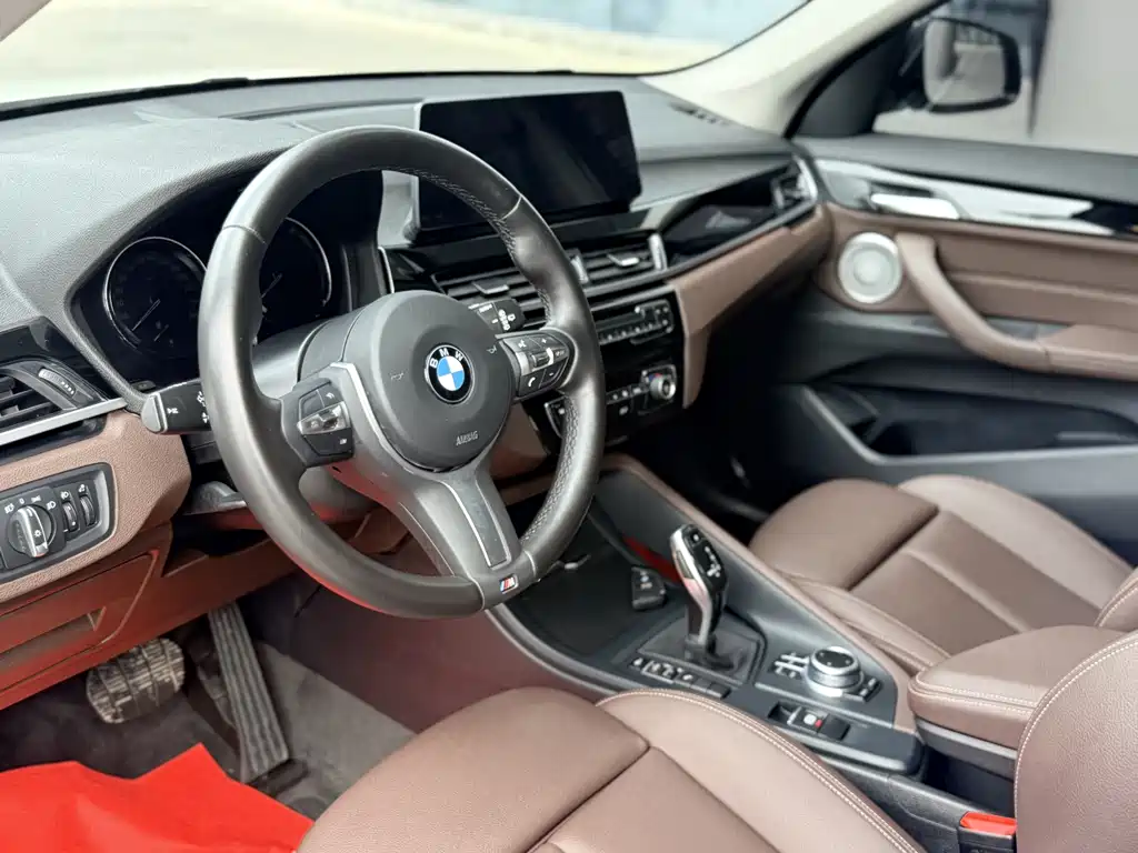 BMW X1 2022 — фото 13