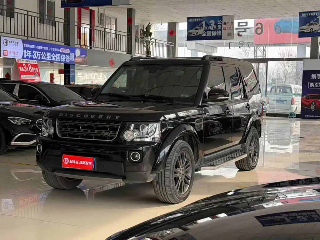 Land Rover Discovery 2017 — фото 1