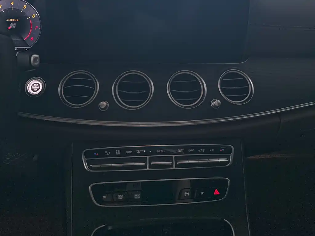 Mercedes-Benz E-Class 2020 — фото 5