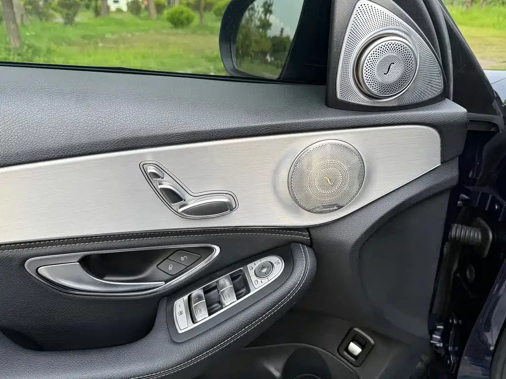 Mercedes-Benz C-Class 2019 — фото 26