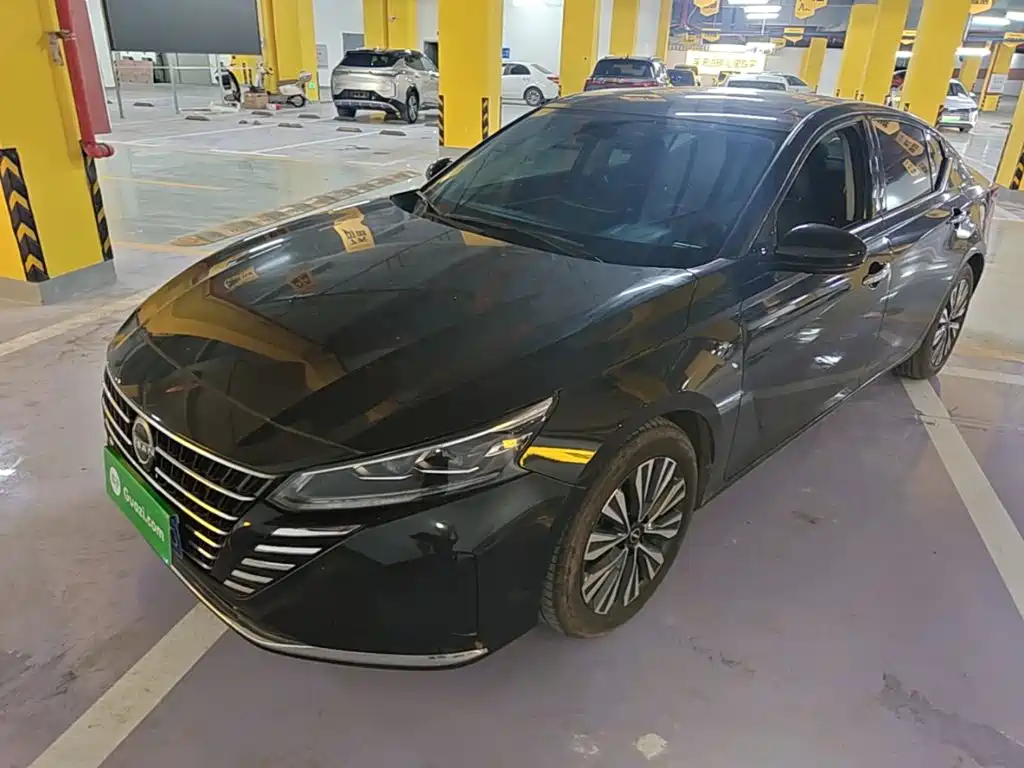 Nissan Teana 2024