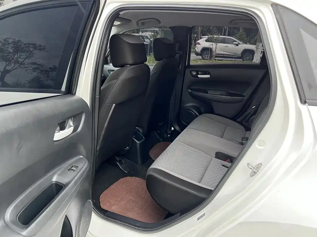 Honda Fit 2023 — фото 10