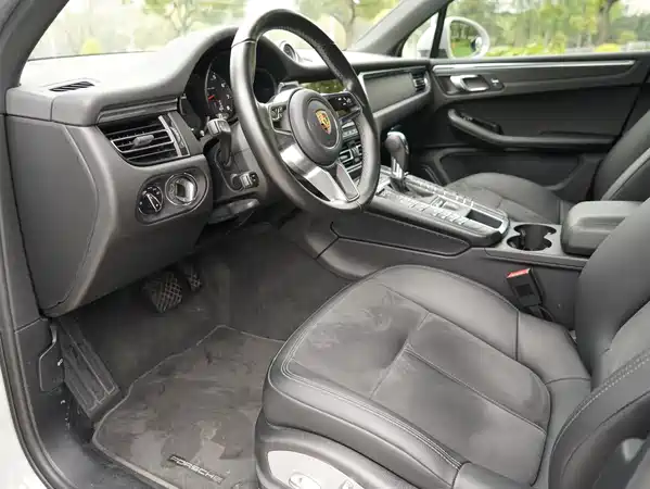 Porsche Macan 2019