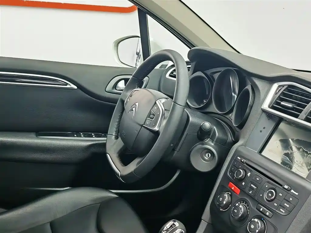 Citroen C4L 2014 — фото 22