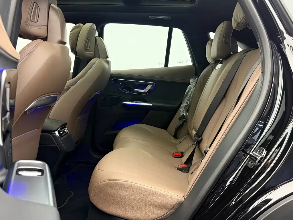 Mercedes-Benz EQE SUV 2025 — фото 14