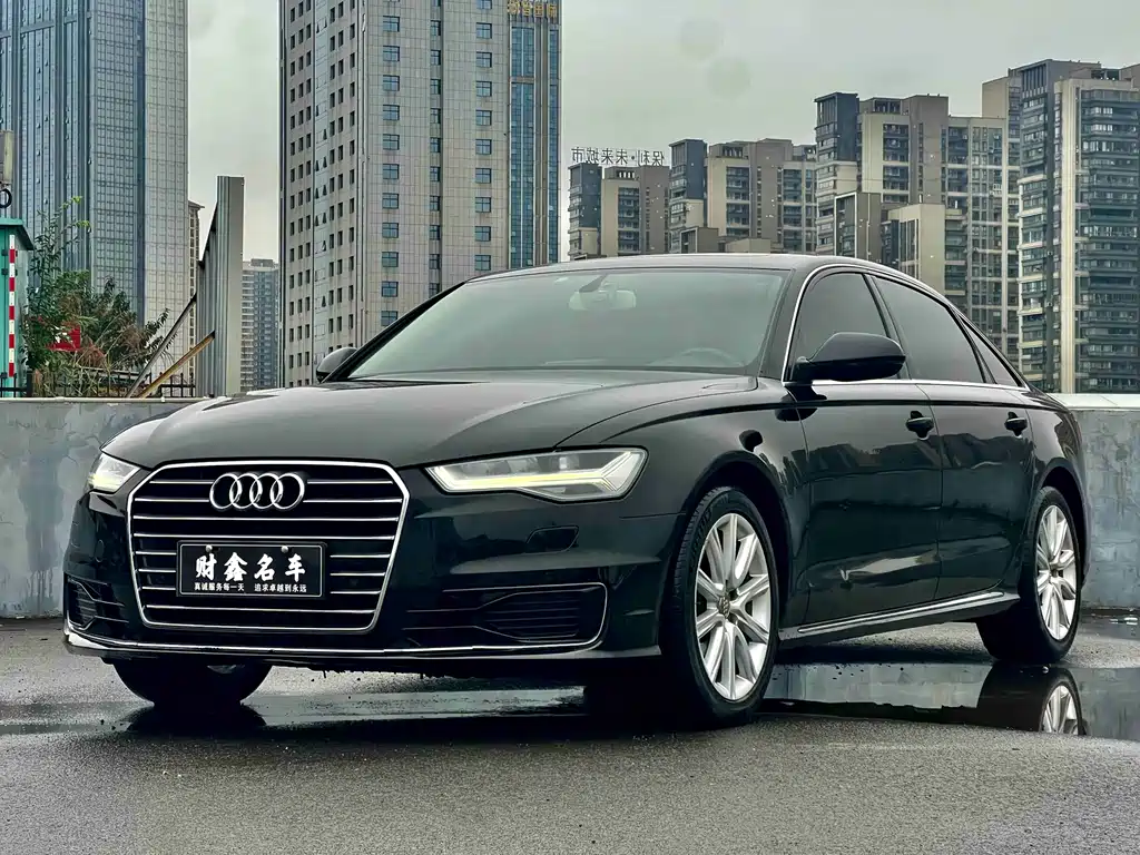 Audi A6L 2018 — фото 1