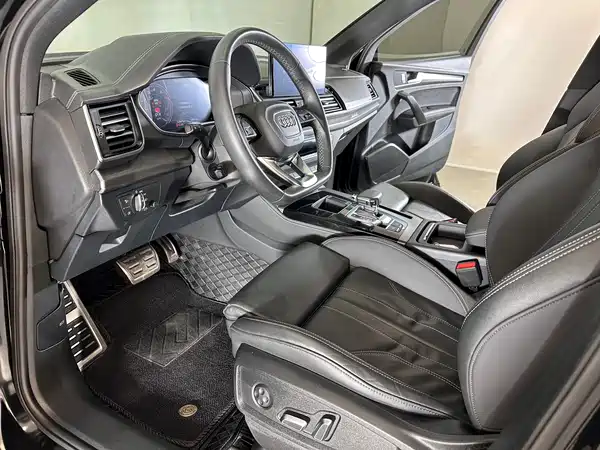 Audi Q5L 2024