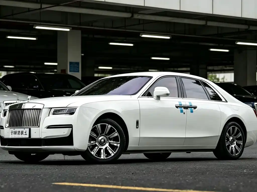 Rolls-Royce Ghost 2023