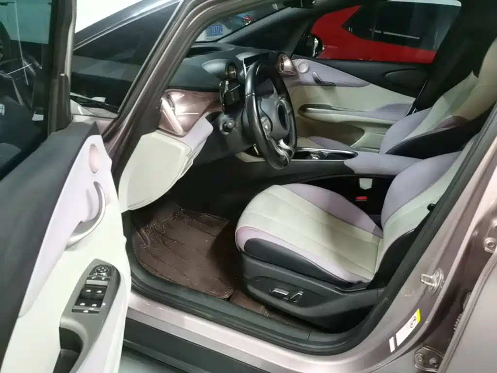 BYD Dolphin 2022 — фото 16