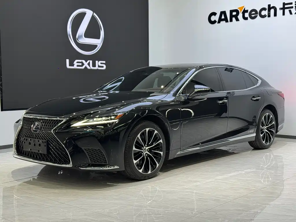 Lexus LS 2021 — фото 1