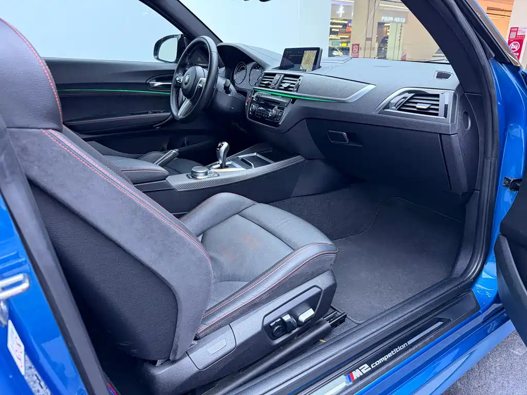 BMW M2 2019 — фото 15