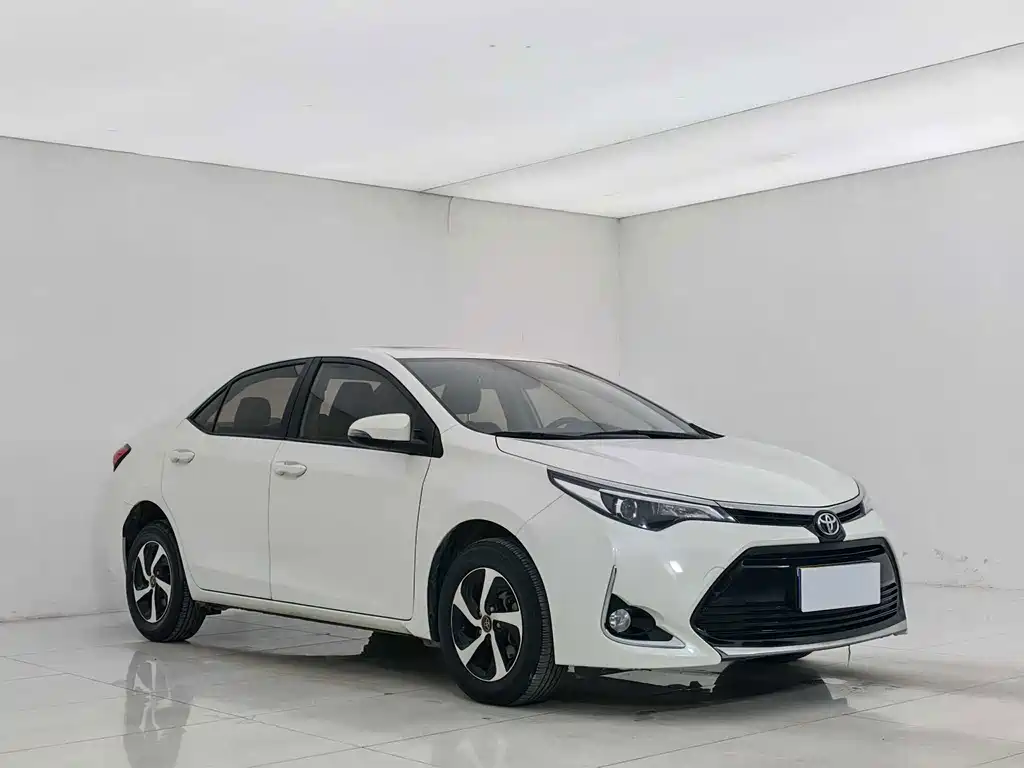 Toyota Levin 2018 — фото 4
