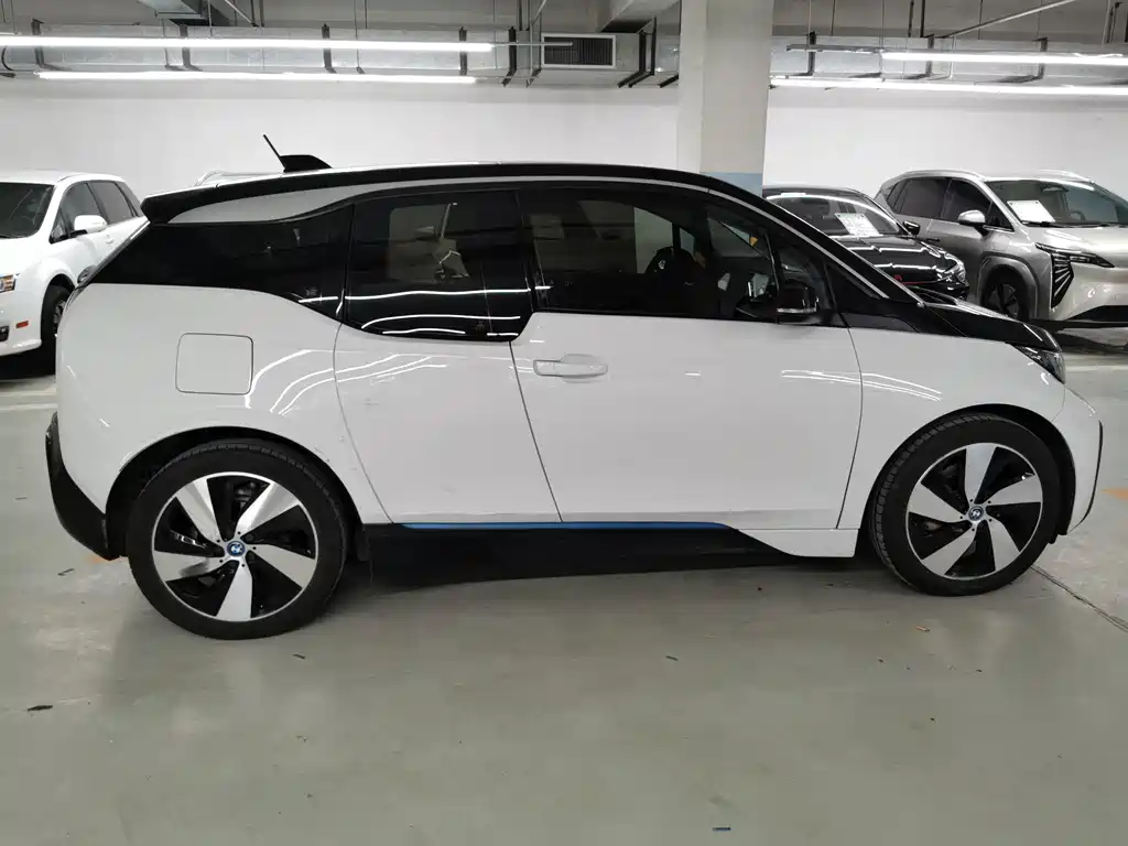 BMW i3 2018 — фото 4