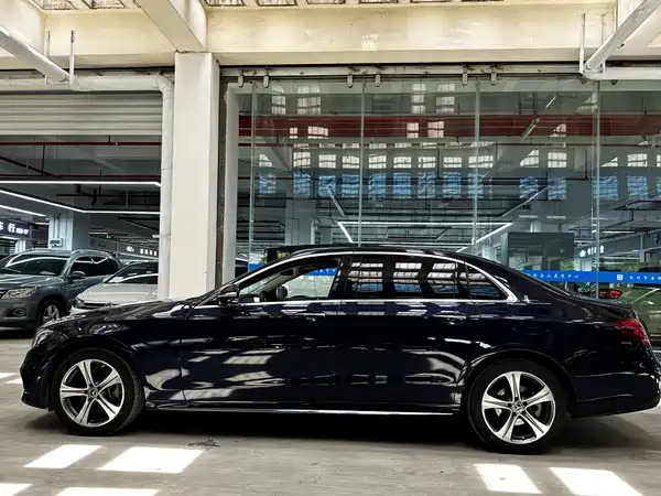 Mercedes-Benz E-Class 2018