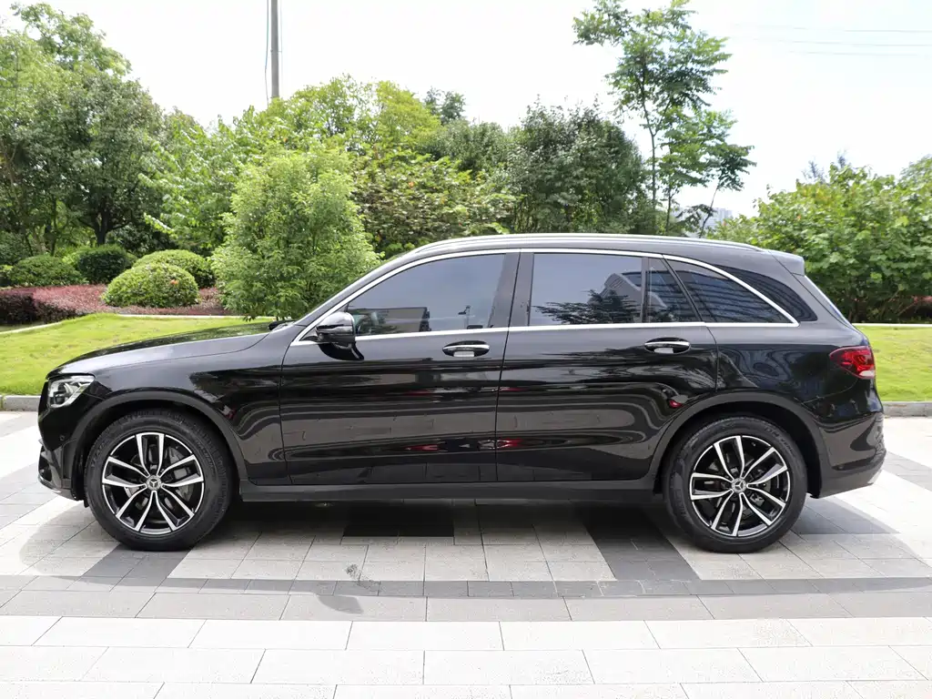 Mercedes-Benz GLC 2022