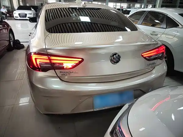 Buick Regal 2018