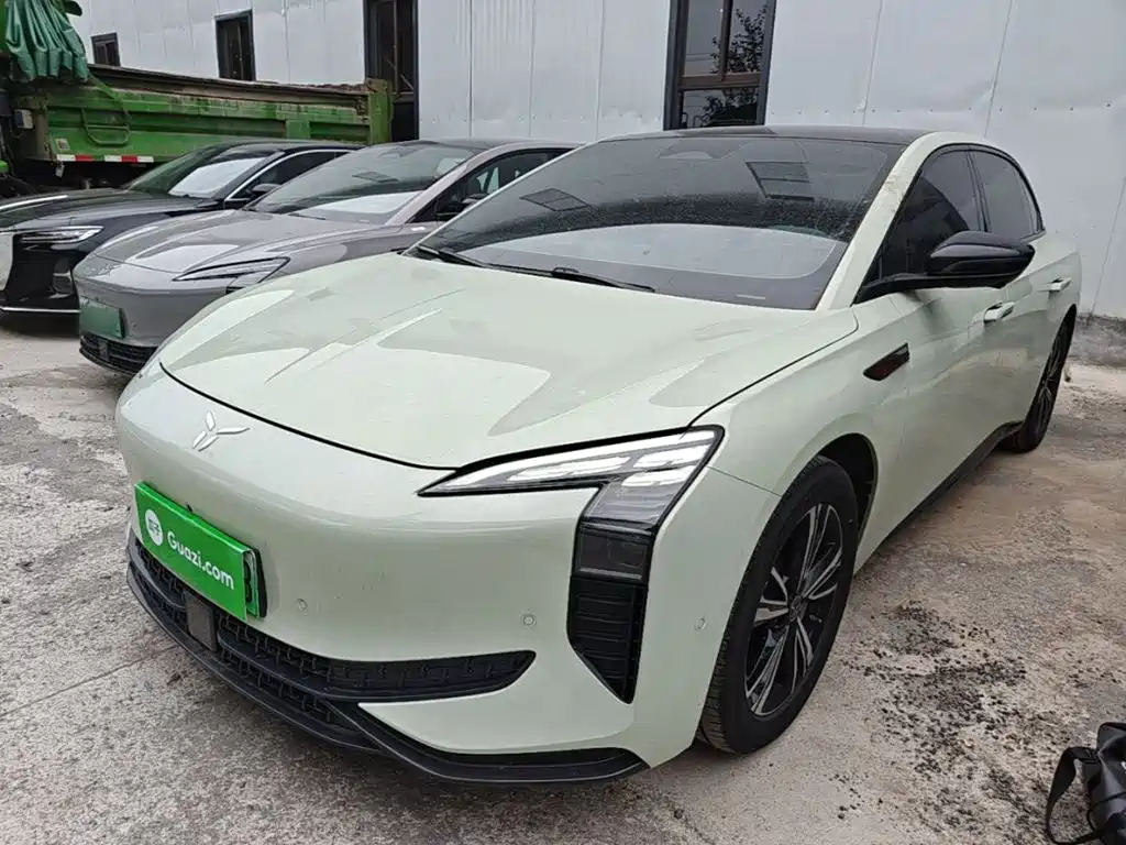 Hongqi EH7 2024