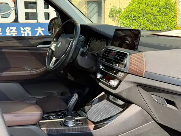 BMW X3 2018