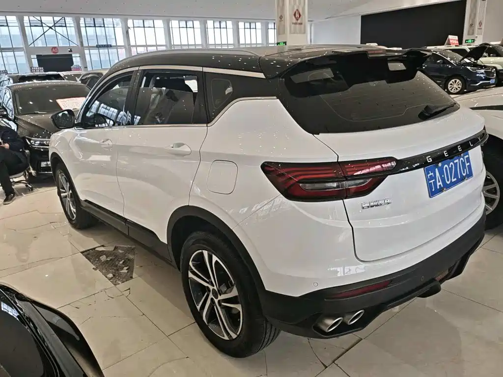 Geely Binyue 2021